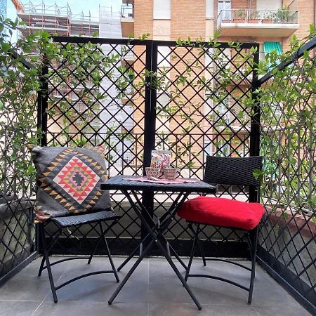 Via Benzi Apartment Комо Екстериор снимка