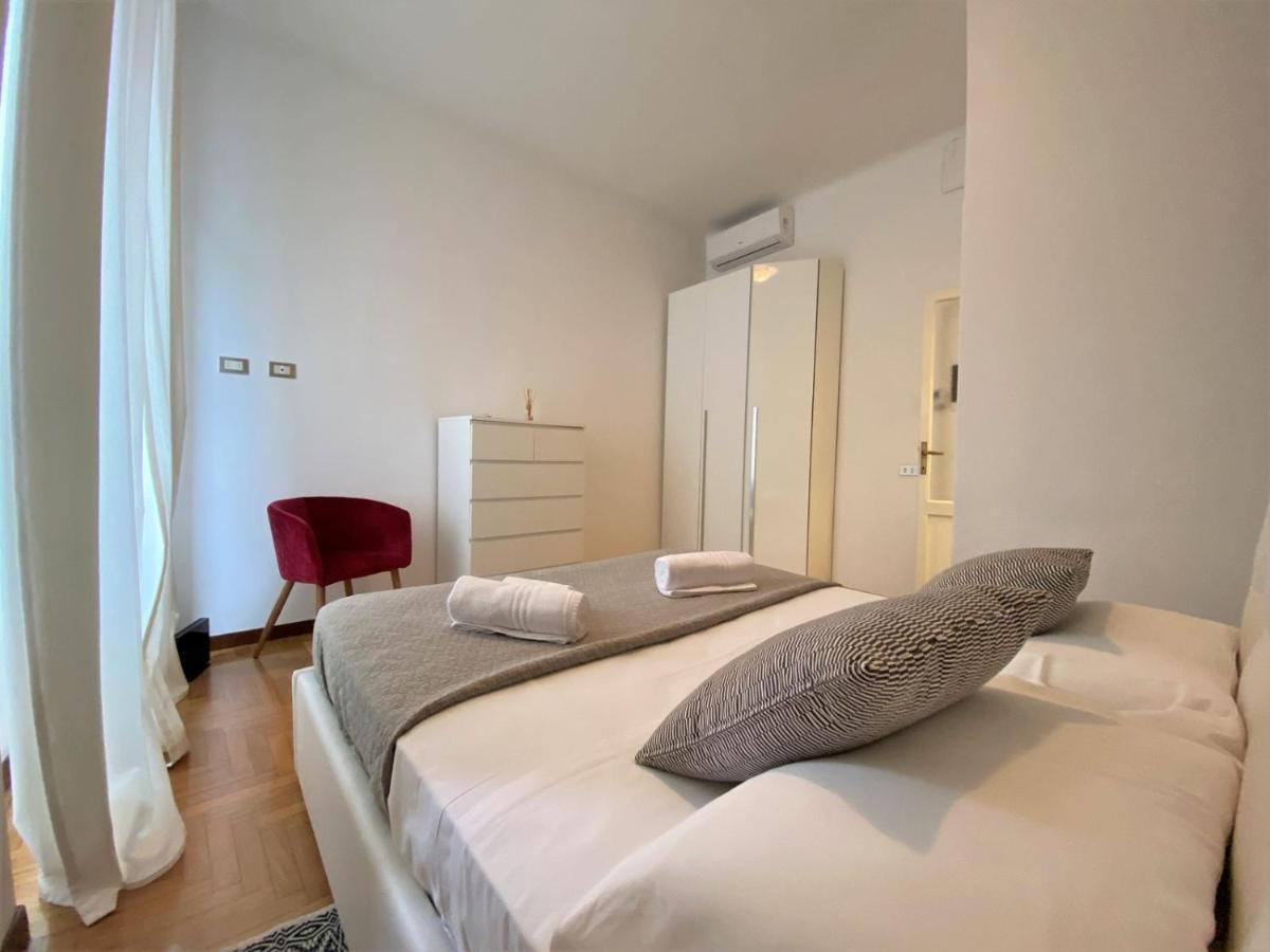 Via Benzi Apartment Комо Екстериор снимка
